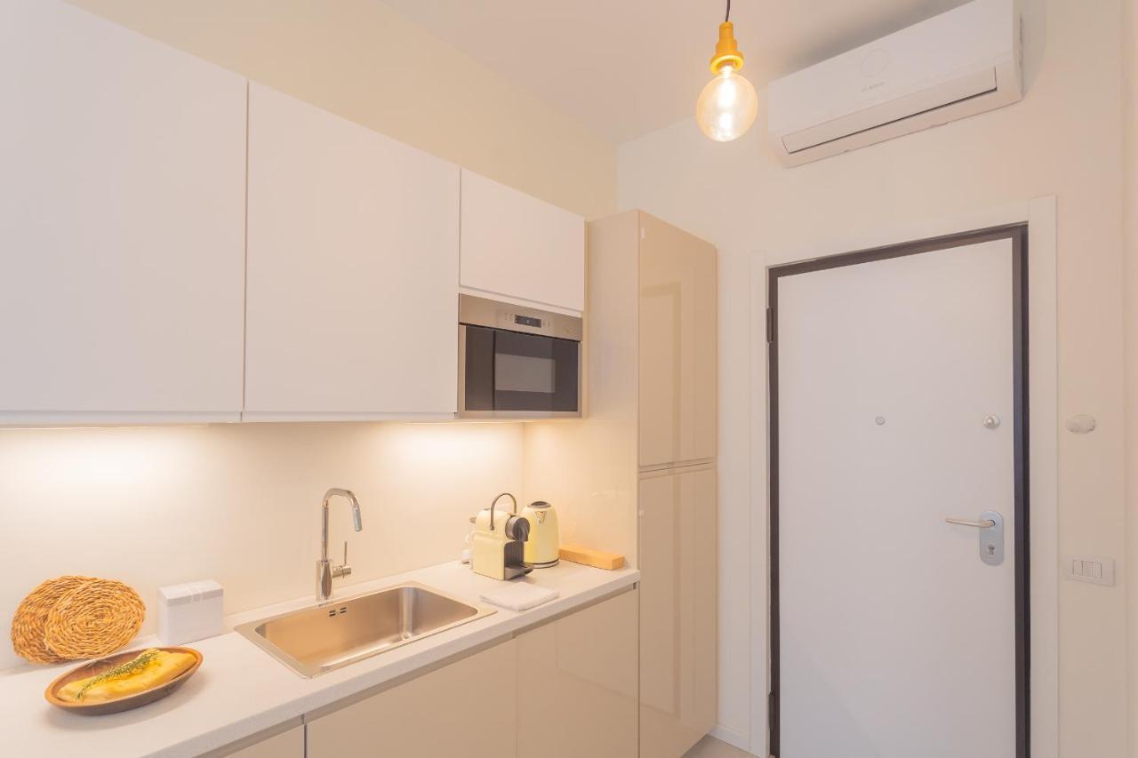 Enchanted Como Lake - City Apartment 2 By Rent All Como Eksteriør bilde